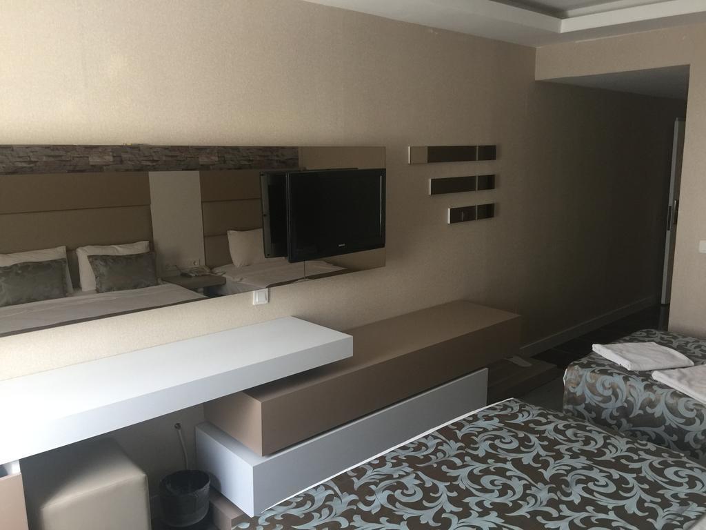 Grand Kayalar Hotel Antalya Buitenkant foto